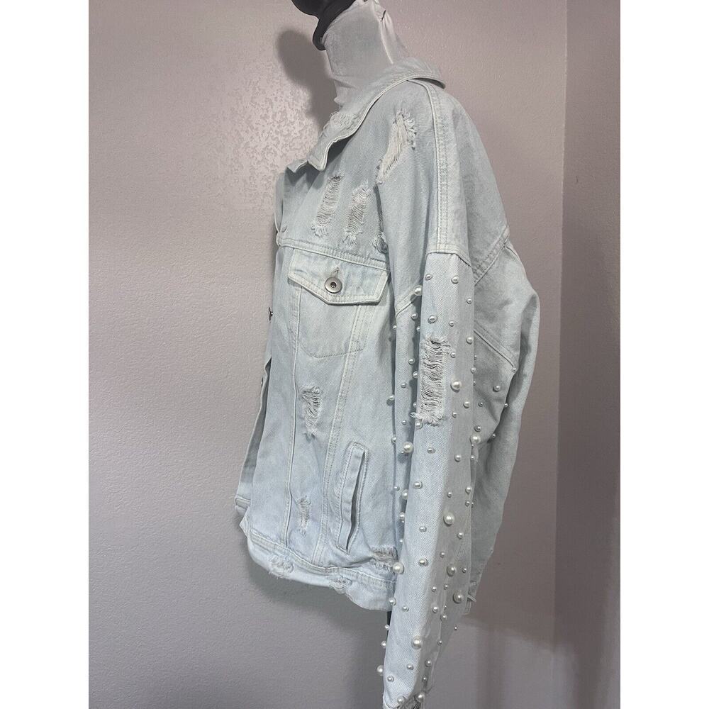 Pearl-Embellished Light Wash Denim Jacket - Women - Picture 3 of 8